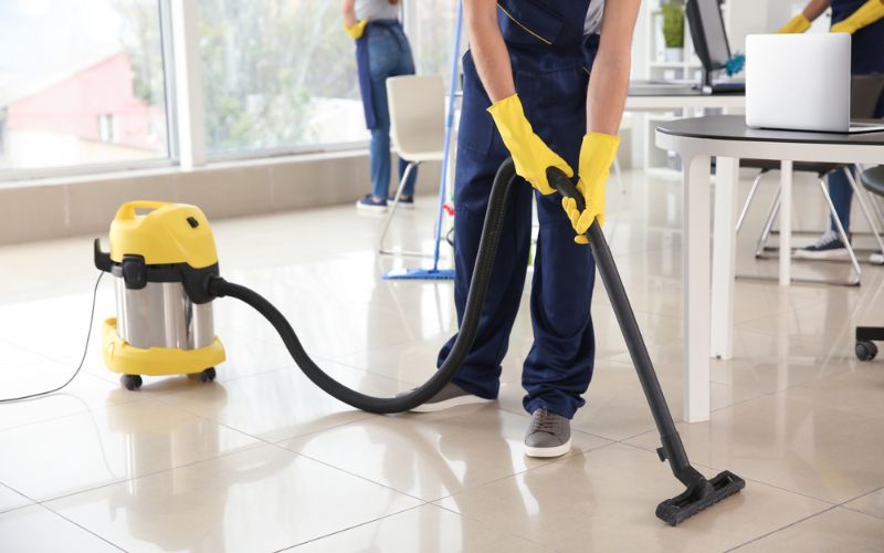 Commercial Deep Cleaning